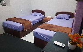 Ayunda Stay & Hostel